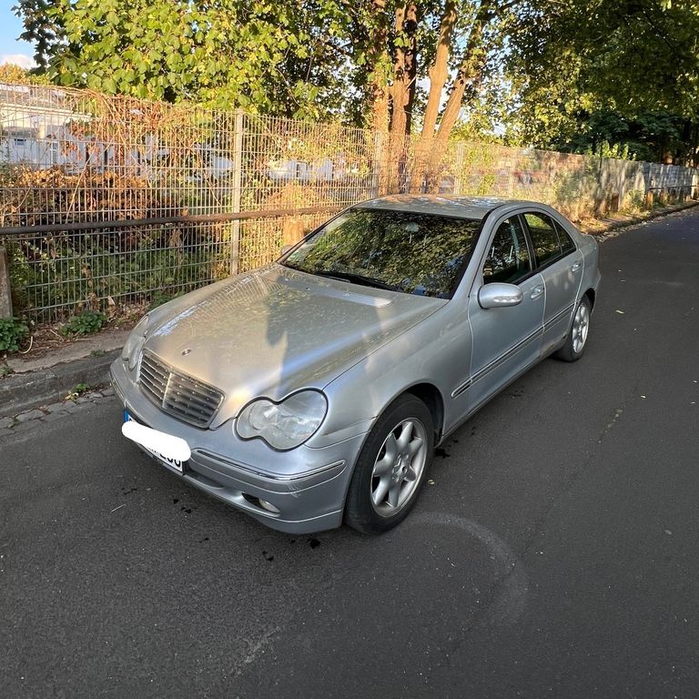 Bild des Angebotes Mercedes-Benz C 240 w203 V6 - TÜV NEU