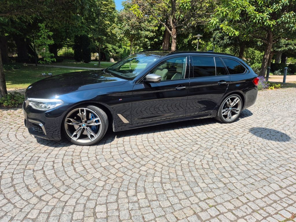 Bild des Angebotes BMW M550d xDrive Touring A -