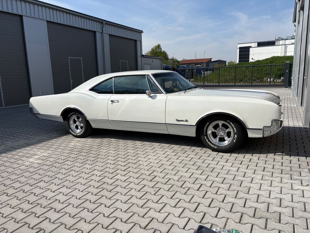 Bild des Angebotes Oldsmobile Dynamic 88