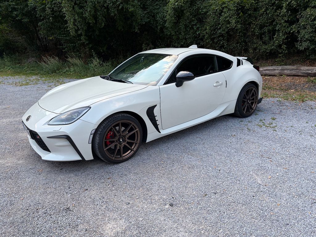 Toyota GR86