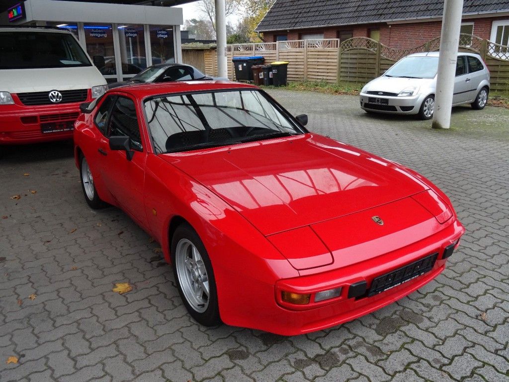Bild des Angebotes Porsche 944 2.5l Targa Automatik 1982 H-Zulassung
