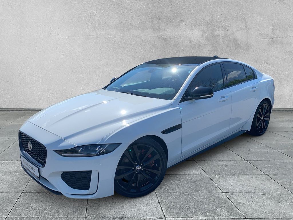Bild des Angebotes Jaguar XE P250 R-DYNAMIC SE 19"LMF+ACC+LED+SHZG+DAB+EPH