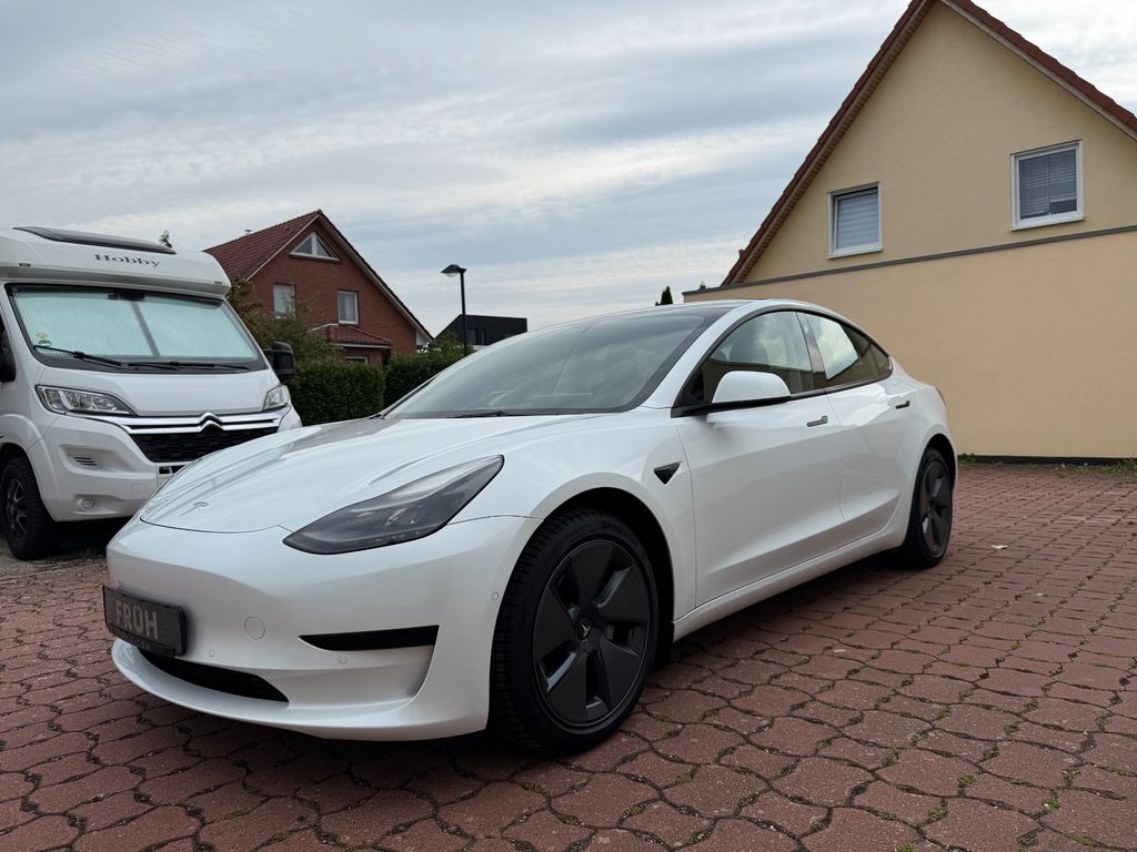 Bild des Angebotes Tesla Model 3 Standard Range Plus Matrix A.Pilot Wärme