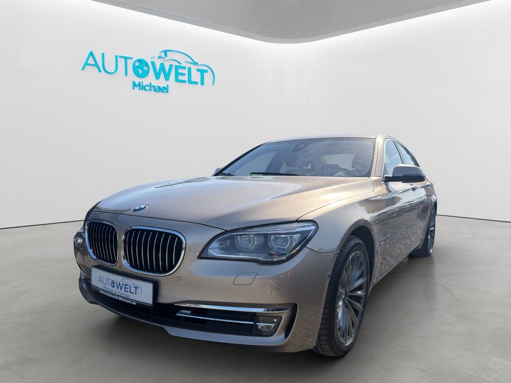 Bild des Angebotes BMW 750i xDrive 449PS lück.Scheckheft KAM ACC NAV