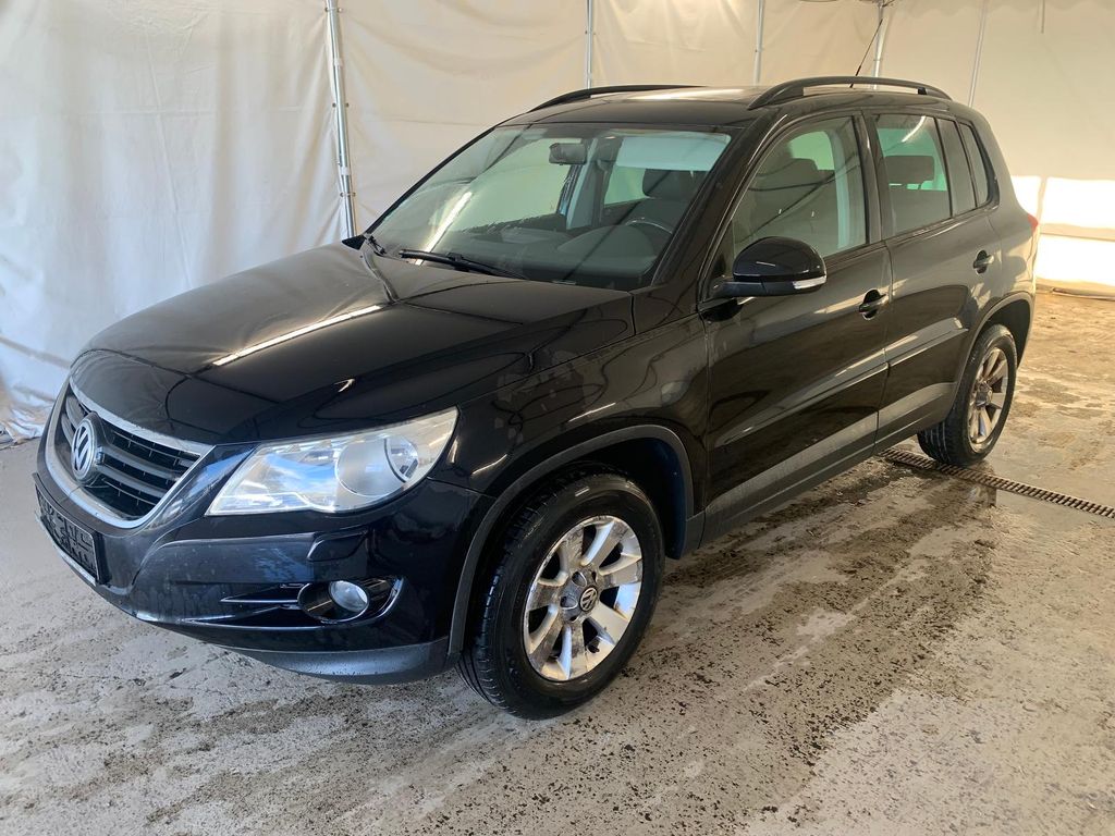 Bild des Angebotes Volkswagen Tiguan Track & Field 4Motion 2.0 TDI Pano | PDC