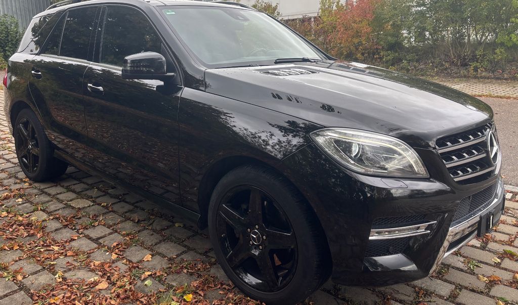 Bild des Angebotes Mercedes-Benz ML 250 BlueTEC 4MATIC AMG Line
