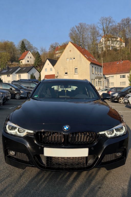 Bild des Angebotes BMW 320d Touring M Sport Shadow Auto