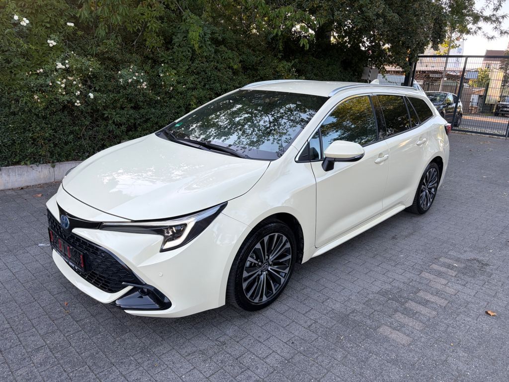 Bild des Angebotes Toyota Corolla Touring Sports Hybrid Team D/Taxi