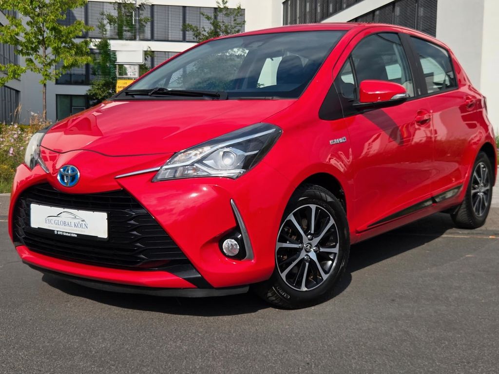 Bild des Angebotes Toyota Yaris Hybrid Team D