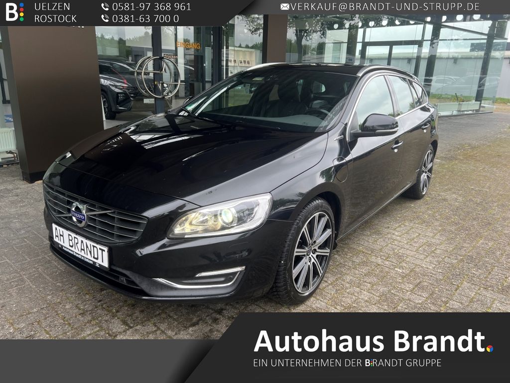 Bild des Angebotes Volvo V60 Kombi Summum/AWD/AHK/Hybrid/Leder/Digitales