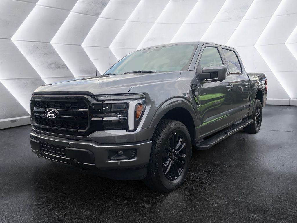 Ford F 150 LARIAT Black Edition 2025 4X4 5.0L