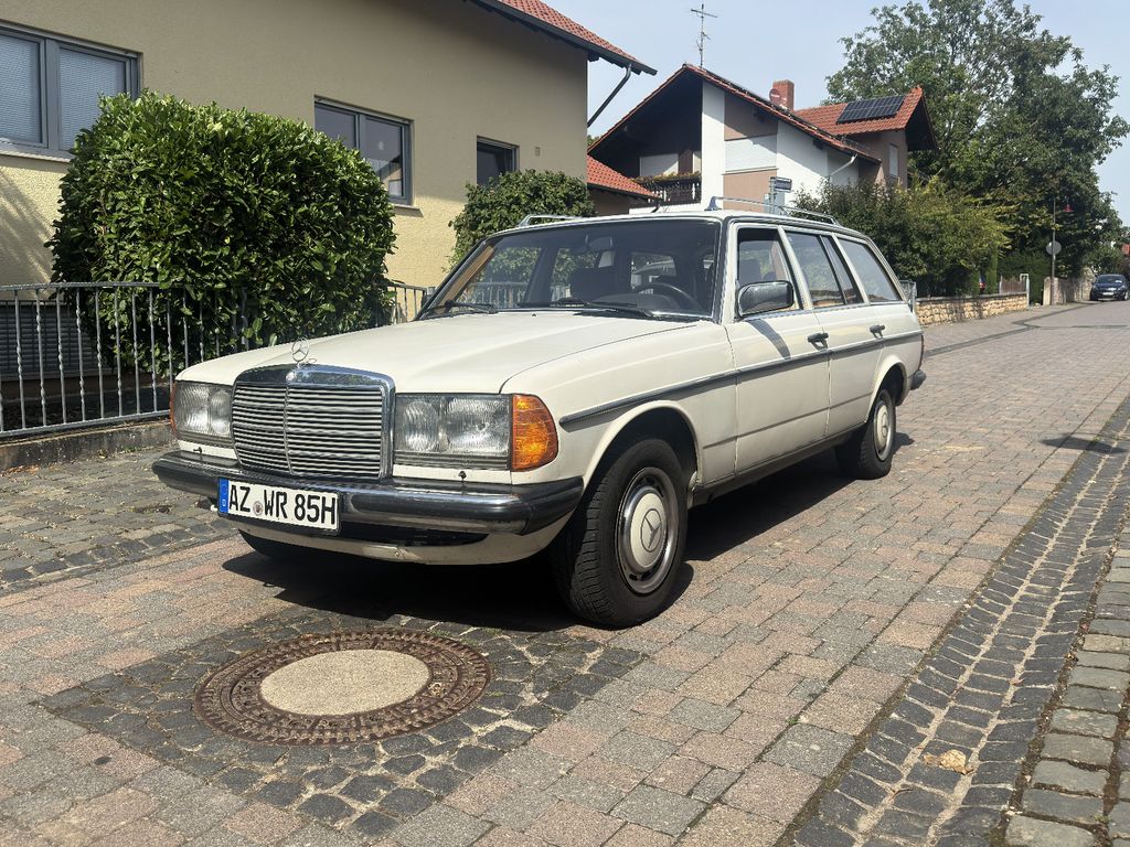 Bild des Angebotes Mercedes-Benz 230TE S123 136PS Automatik Benzin H-Zulassung