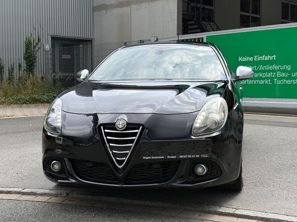 Bild des Angebotes Alfa Romeo Giulietta Impression*Klimaautomatik*TÜVNEU*PDC