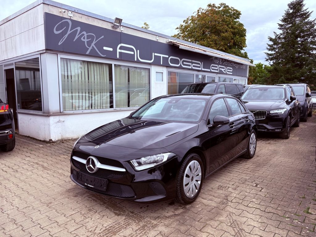 Bild des Angebotes Mercedes-Benz A 180|1.Hand|Totwinkel|Navi|8-fach Bereift|Spurh
