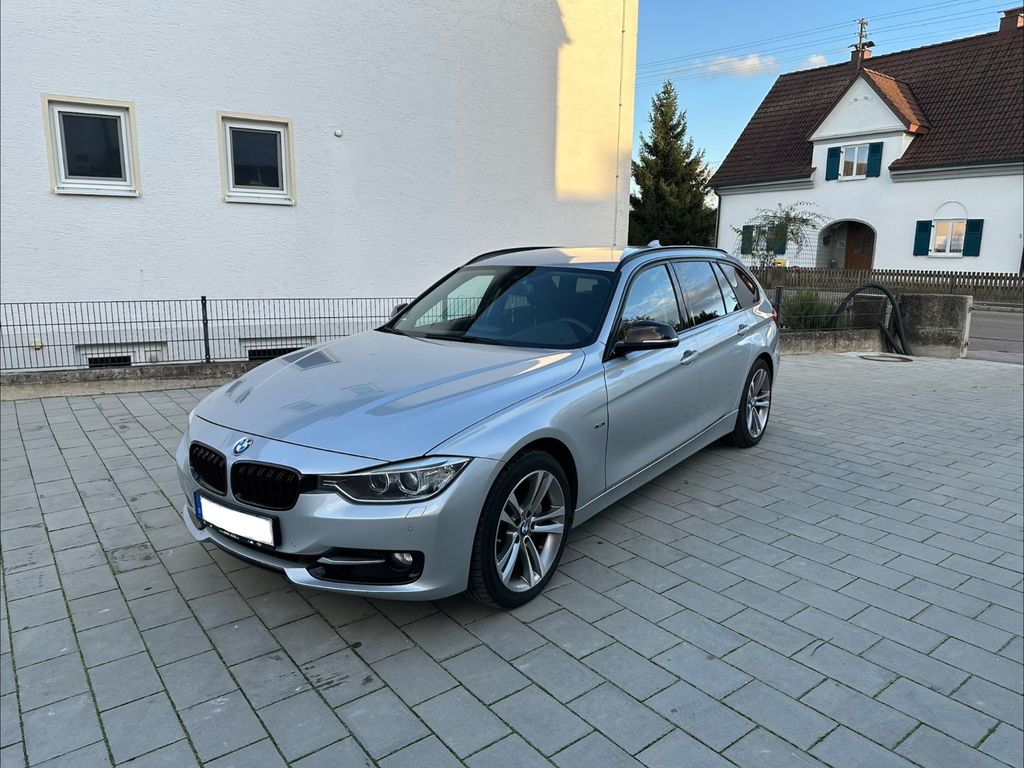 Bild des Angebotes BMW 335d xDrive Touring Sport Line Automatic Sport