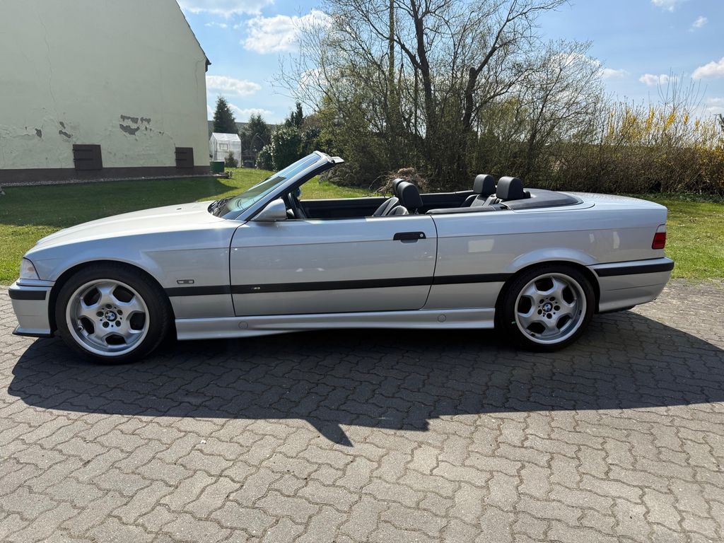 BMW M3 Cabrio I 1.HAND ! I ORIGINAL KM I HAR. KARDON
