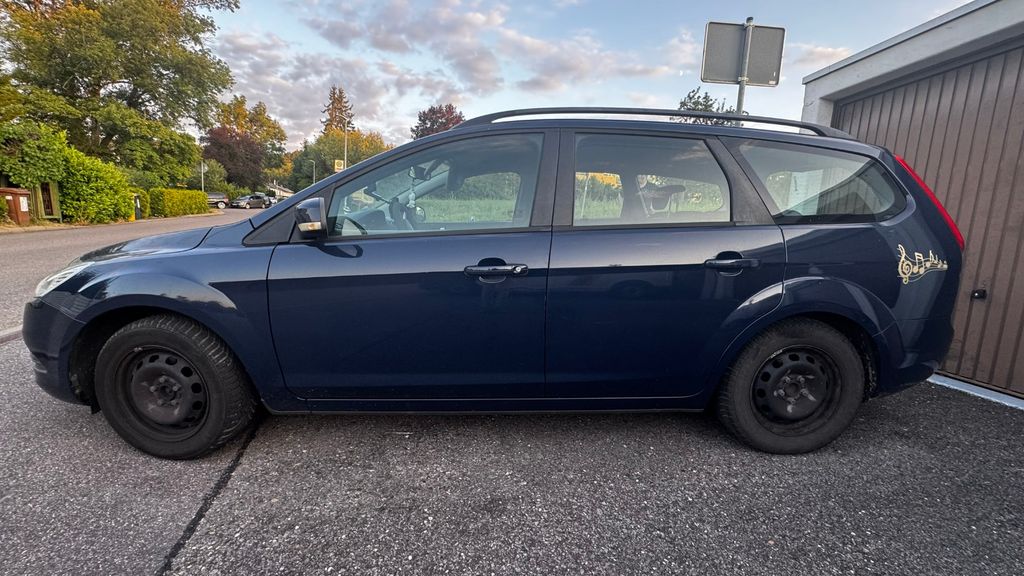 Bild des Angebotes Ford Focus II MK2 1,6 Turnier Trend