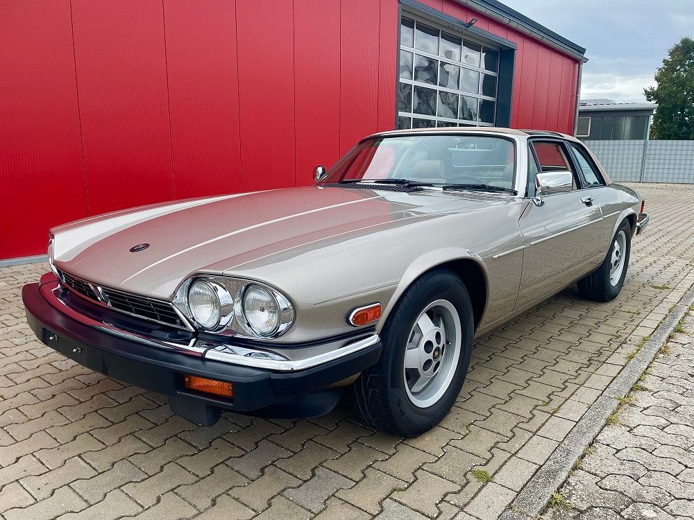 Bild des Angebotes Jaguar XJSC Targa Cabrio,org.47.700 km,3 Jahre Garantie