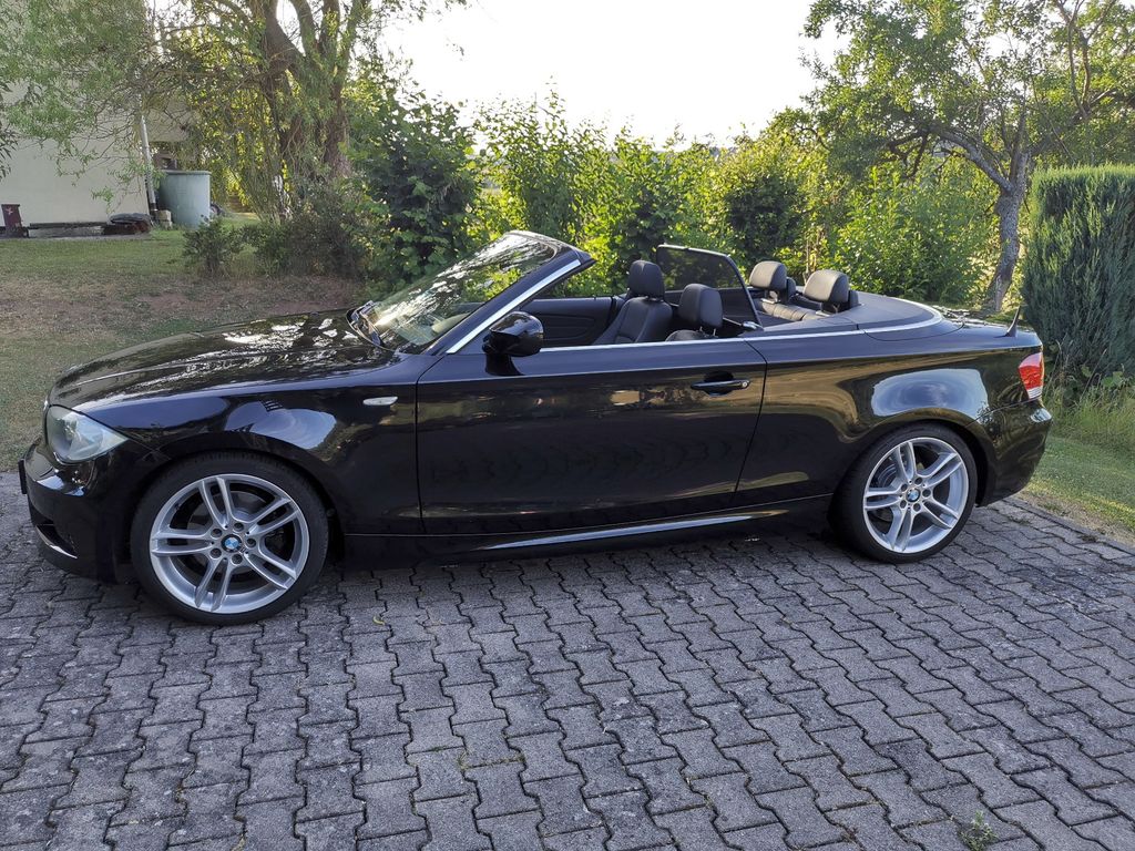 Bild des Angebotes BMW 125i E88 Cabrio M-Paket | 3.0 R6 | 218 PS |