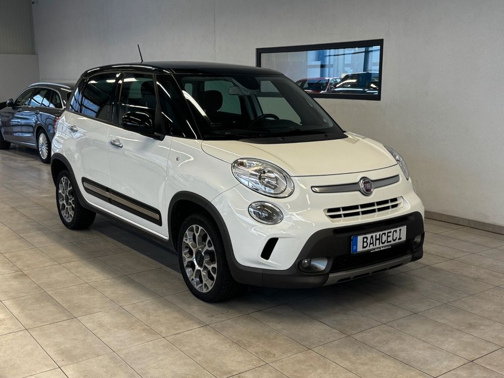 Bild des Angebotes Fiat 500L*Panorama*Cityl.*Navi*Klima*PDC*Temp*