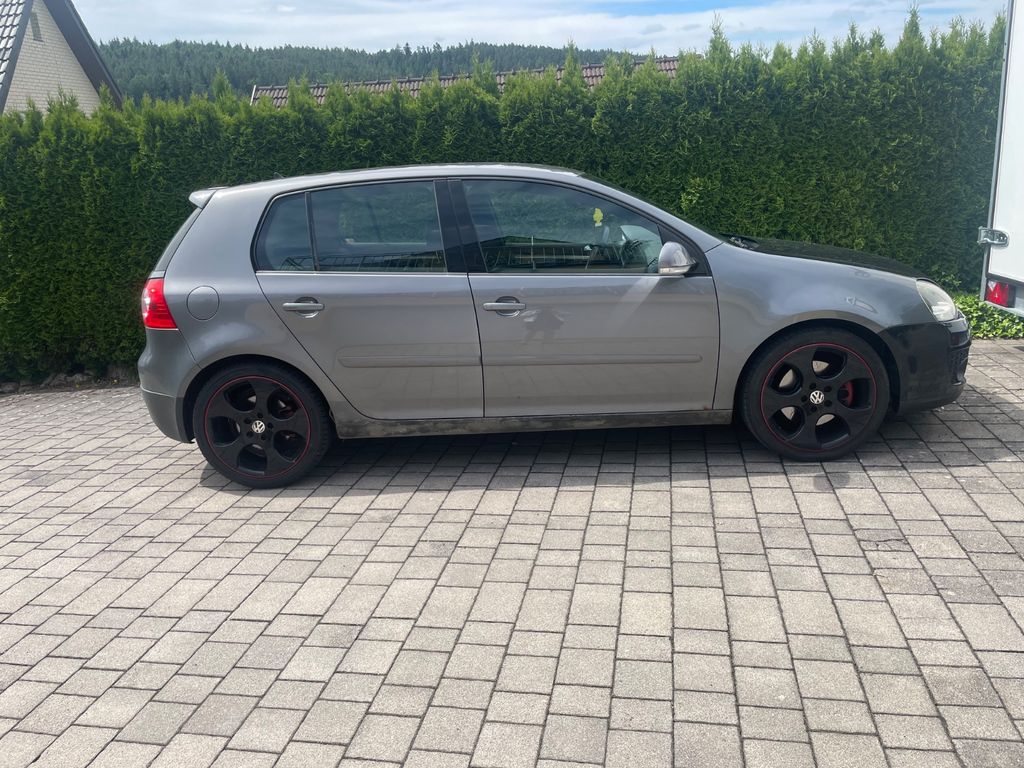 Volkswagen Golf 2.0 T-FSI GTI GTI