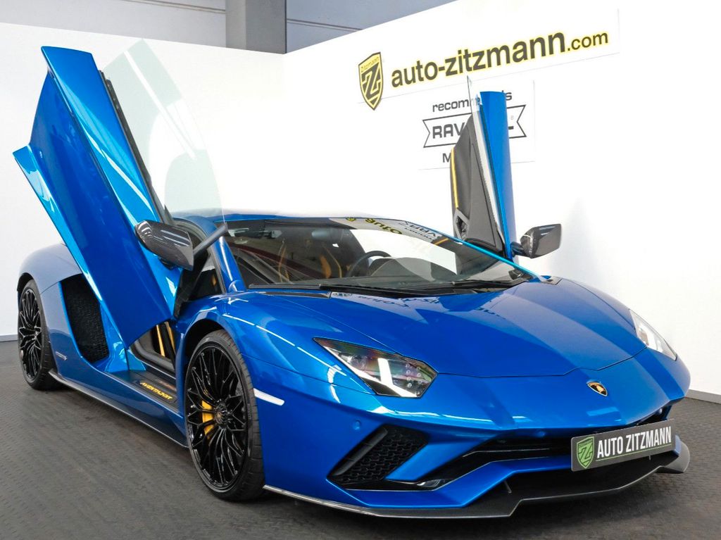 Lamborghini Aventador S/WARRANTY/1.OWNER/FULL CARBON/LIFT/