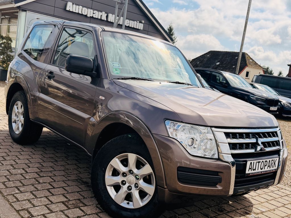 Bild des Angebotes Mitsubishi Pajero 3.2 DI-D *ALLRAD*AHK*1.HAND*AUTOMATIK*
