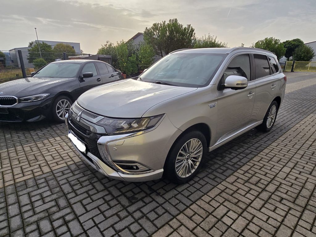 Bild des Angebotes Mitsubishi Outlander PHEV Intro Edition 4WD