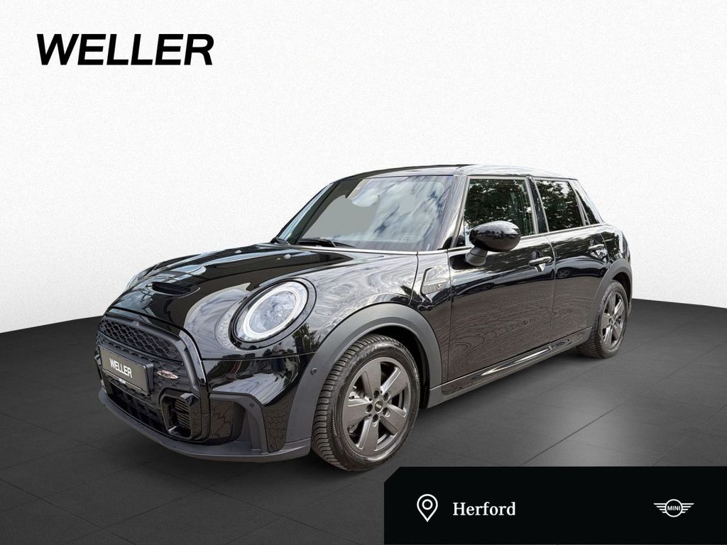 Bild des Angebotes MINI 5-T JCW Trim LED DA Nav HUD Kam Ad. Fwk