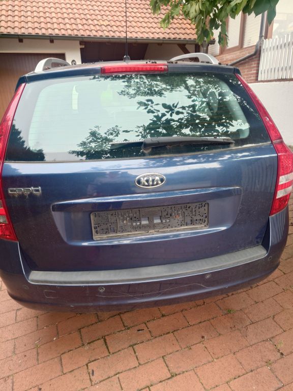 Bild des Angebotes Kia cee'd / Ceed Sporty Wagon 1.4 CVVT EX EX
