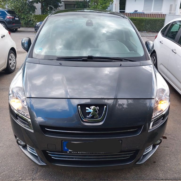 Bild des Angebotes Peugeot 5008 1.6 Platinum 155 THP Automatik Platinum