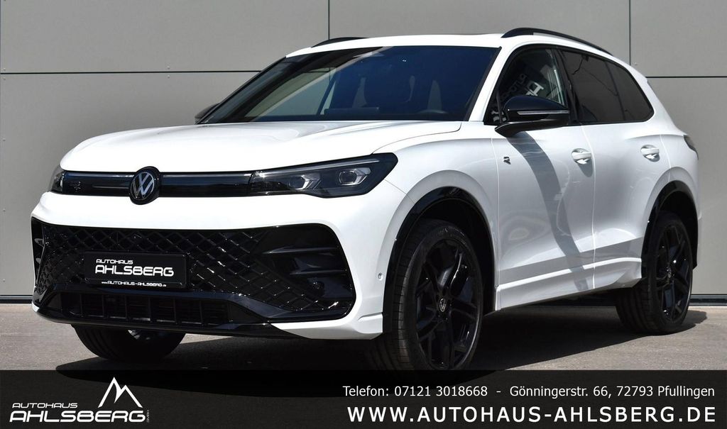 Bild des Angebotes Volkswagen Tiguan R-LINE /STHZ HUD/PANO/20 ZOLL/H&K/BLACK/I