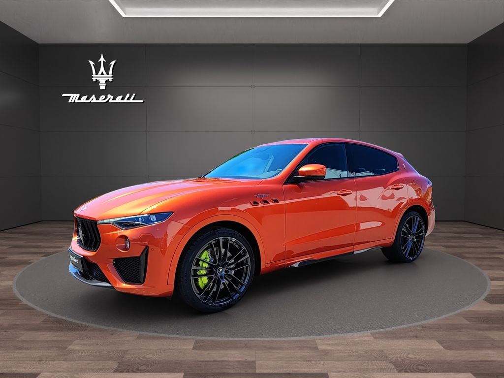 Bild des Angebotes Maserati Levante Trofeo  **Fuori-Serie*Zest Orange*Lime*