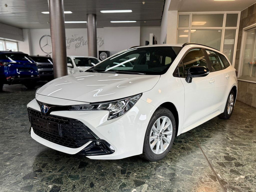 Bild des Angebotes Toyota Corolla Touring Sports 1.8 Hybrid Business Ed...