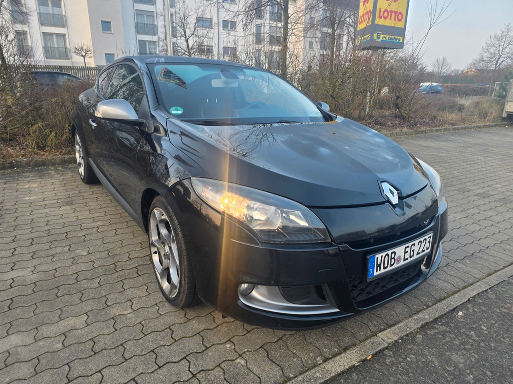 Renault Megane Coupé GT 2.0 dci, Auch Tauchen