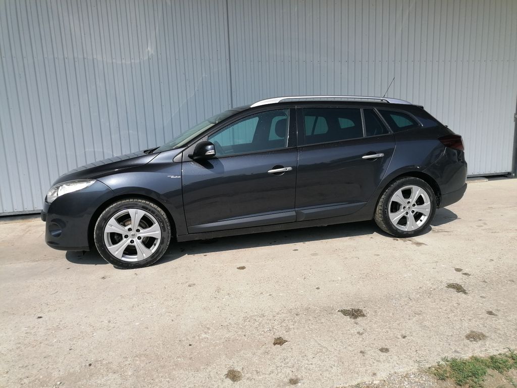 Bild des Angebotes Renault Megane Grandtour Dynamique TCE 130 Dynamique