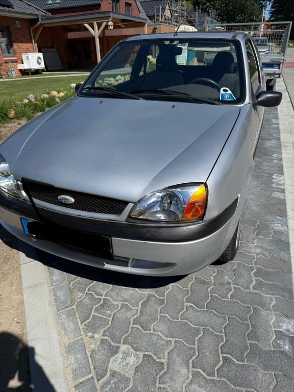 Bild des Angebotes Ford Fiesta 1.3 44 kW Futura² Schiebedach Futura²