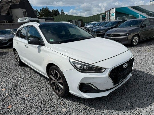 Bild des Angebotes Hyundai i30 cw YES! Plus 1.6*Kamera*Panorama*LED