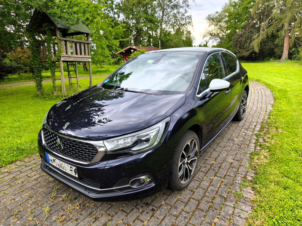 Bild des Angebotes Citroën DS4 BlueHDi 120 Stop&Start Opera Blue