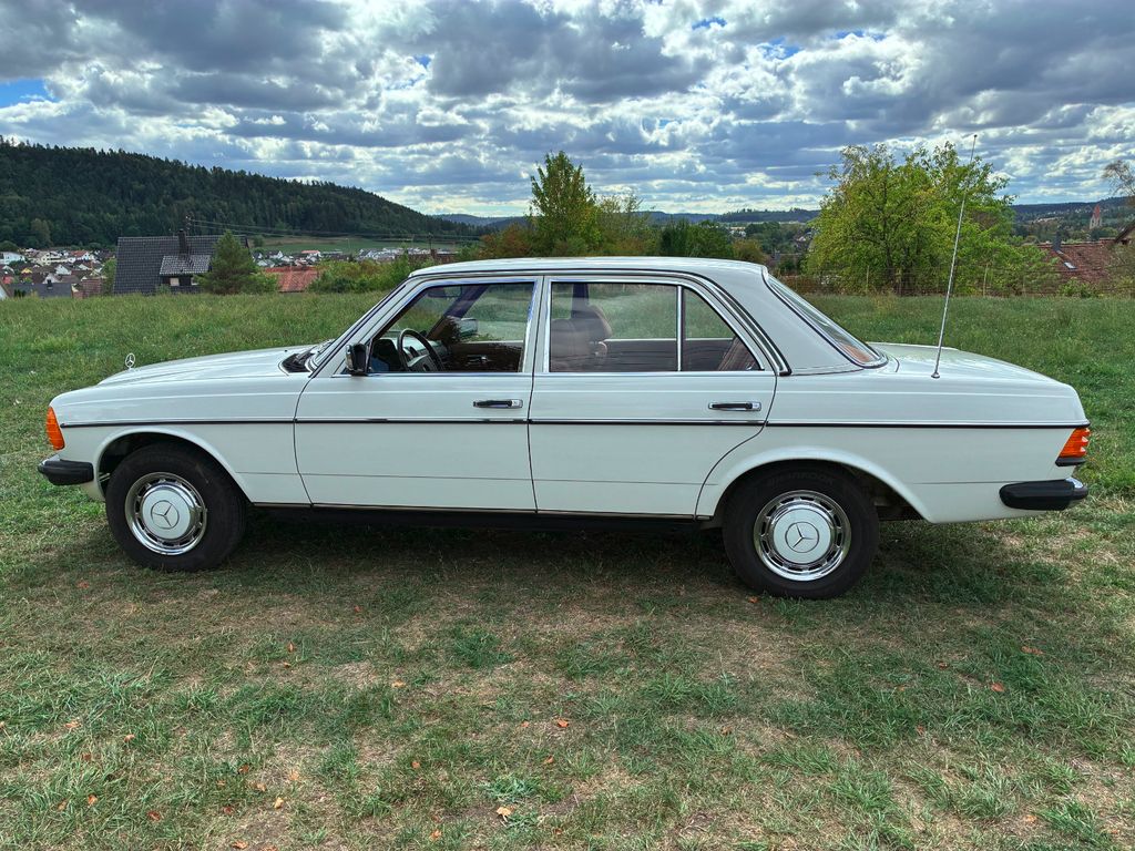 Mercedes-Benz w123 200 Bj. 1979