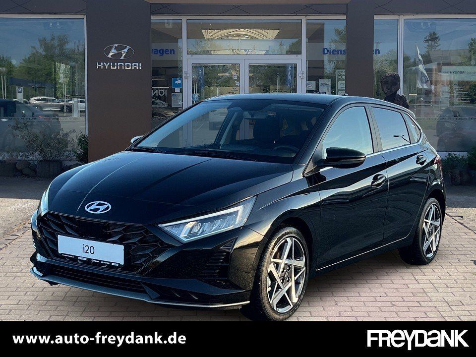 Bild des Angebotes Hyundai i20 FL (MY25) 1.0 T-GDI (100 PS) 6-MT 2WD Prime