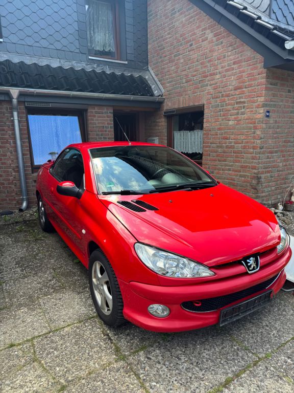 Bild des Angebotes Peugeot 206 CC Sport 110 Nevada Rot Sport