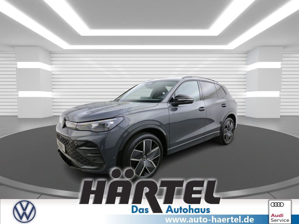 Volkswagen TIGUAN R-LINE BLACK STYLE 1.5 ETSI DSG Bluetooth