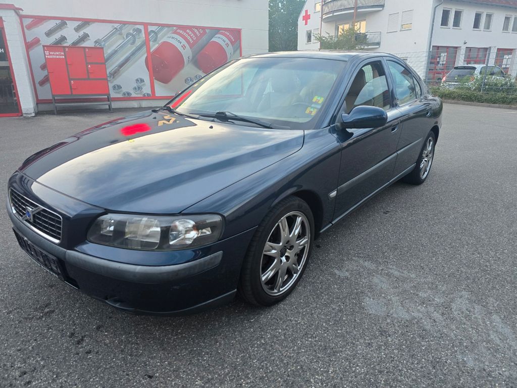 Bild des Angebotes Volvo S60 2.4.      "Tüv neu + ZR neuwertig"