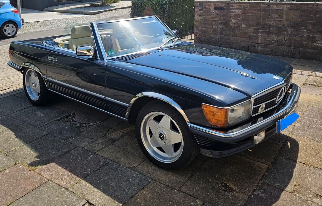 Mercedes-Benz SL 300
