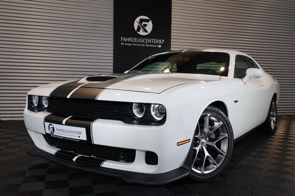 Bild des Angebotes Dodge Challenger GT V6 3.6L/RÜCKFAHRKAMERA/CARPLAY