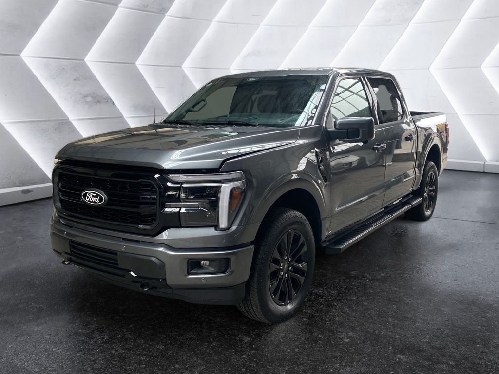 Ford F 150 LARIAT Black Edition 2025 4X4 5.0L