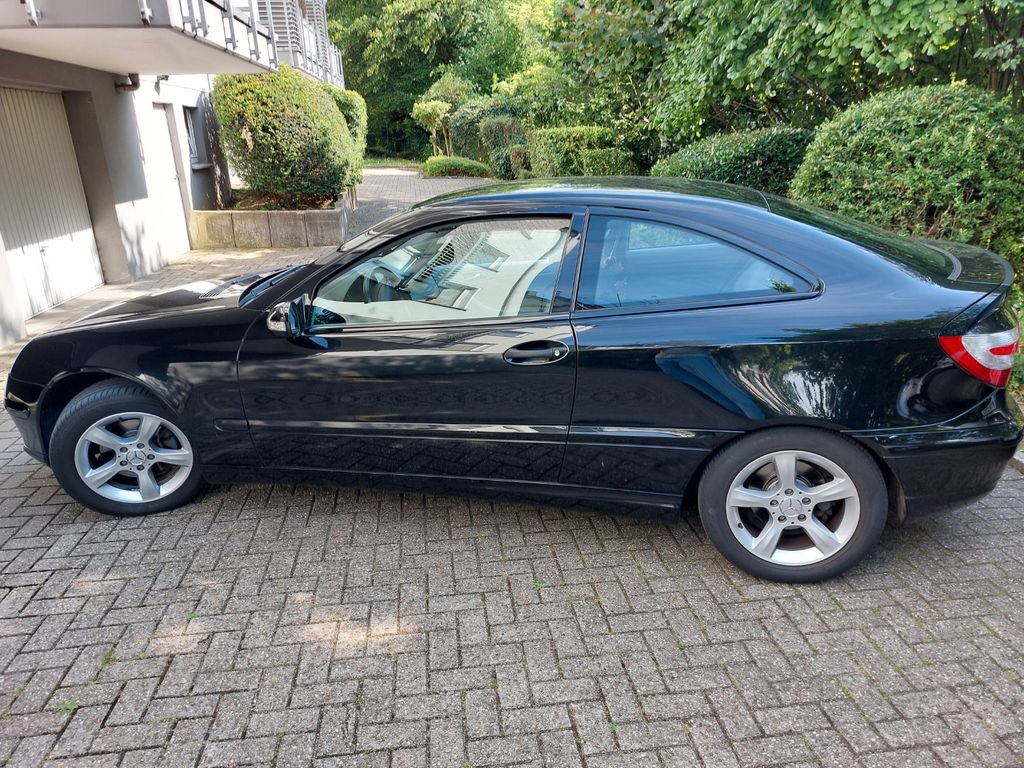 Bild des Angebotes Mercedes-Benz CLC 200