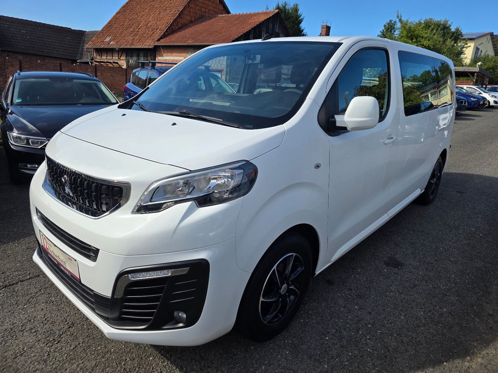Bild des Angebotes Peugeot Expert Kombi Traveller Kliama 9 Sitzplätze Leder