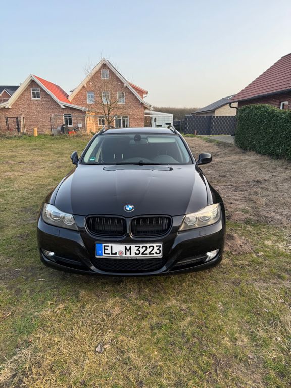 Bild des Angebotes BMW 318d Touring - BJ 2009 - TÜV bis 06/2027